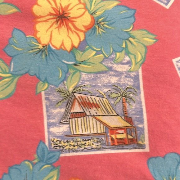 Liz Sport Vintage Tropical Postcard Tee in Petite - Picture 2 of 10
